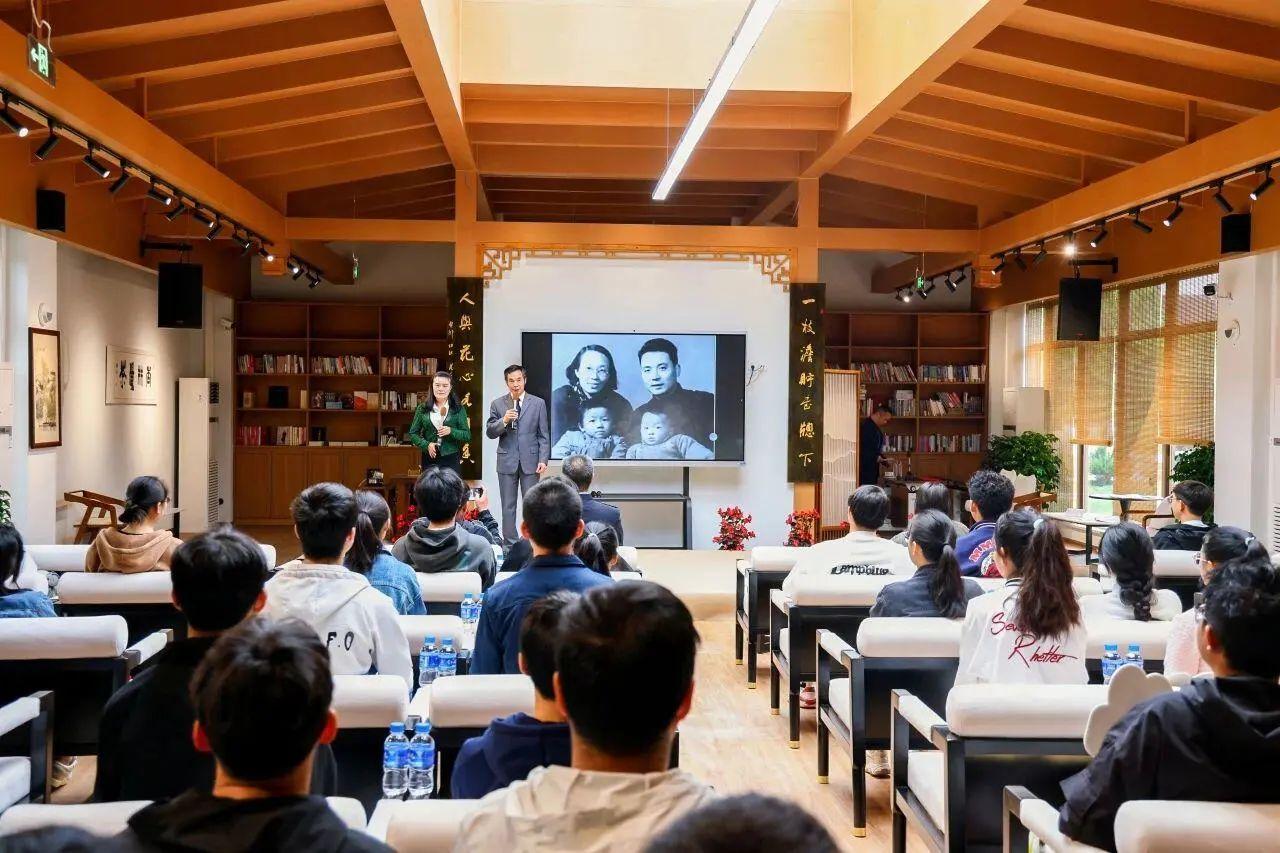 呈贡区"默庐读书会":创新志愿服务形式 满足不同阅读需求